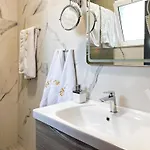 Jata Hotel