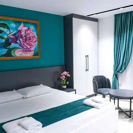Jata Crown Hotel 3*