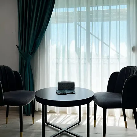 Hotel Jata Crown 3*