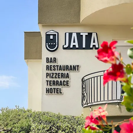 Jata Отель