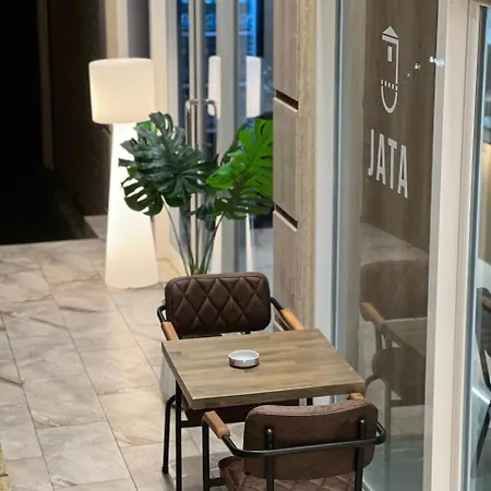 Отель Jata 3*