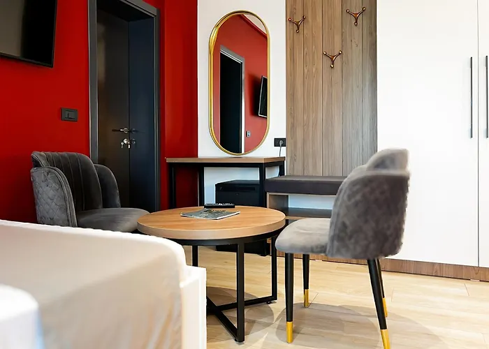 Jata 3* Тирана