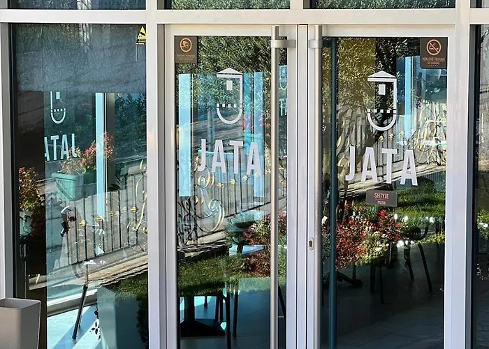 Jata Отель Тирана