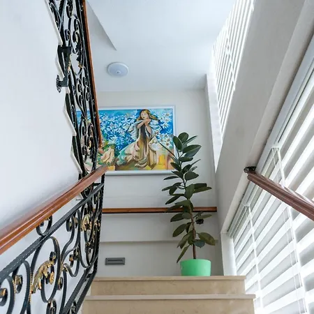 Jata Szálloda Tirana