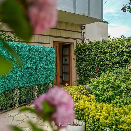Jata Crown Hotel Tirana