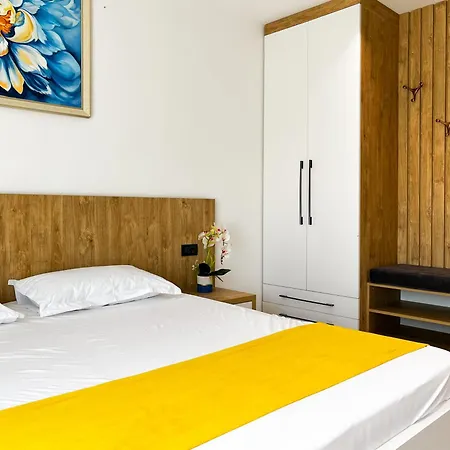 Jata Crown Hotel Tirana