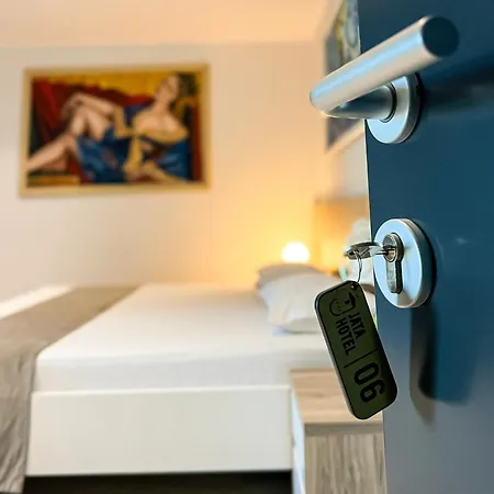 Jata Hotel
